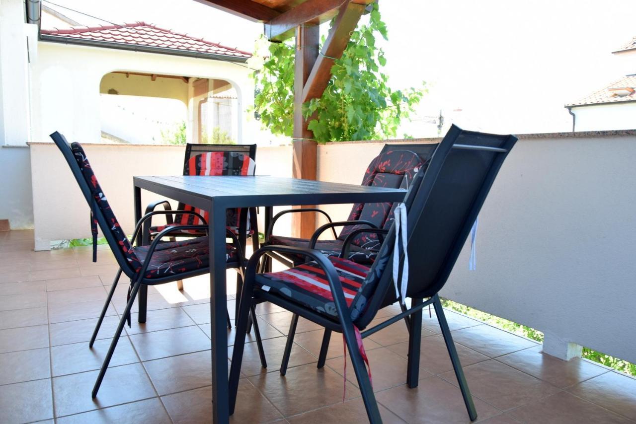Villy City Apartment Palit Dış mekan fotoğraf