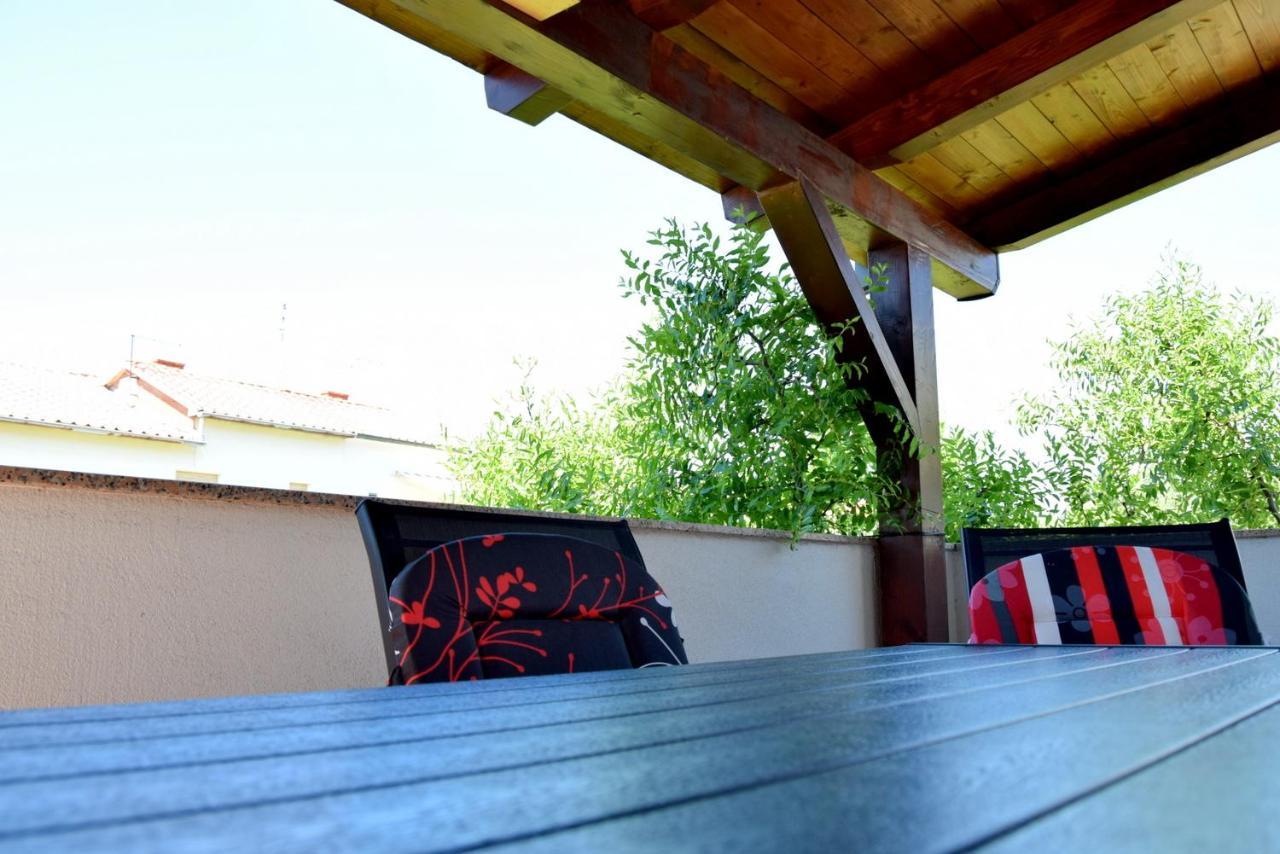 Villy City Apartment Palit Dış mekan fotoğraf